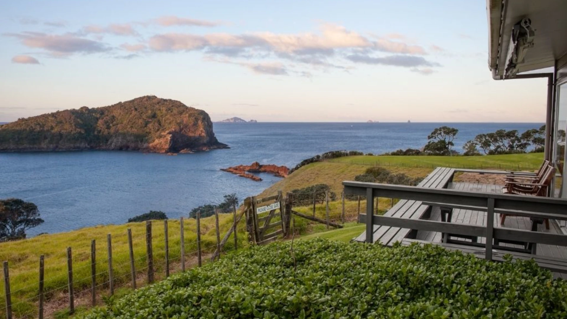 serene coastal views of tutukaka from Pacific Rendezvous’ villas